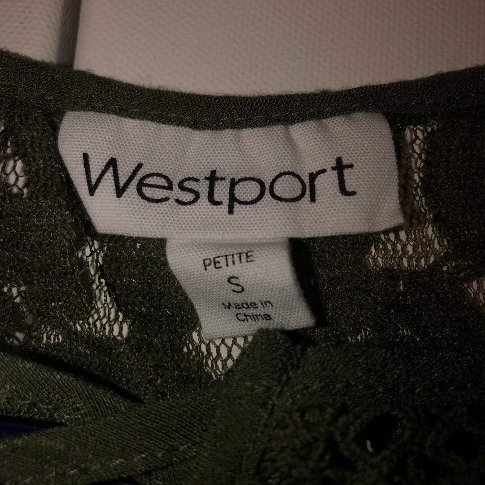 top - Picture 2 of 3